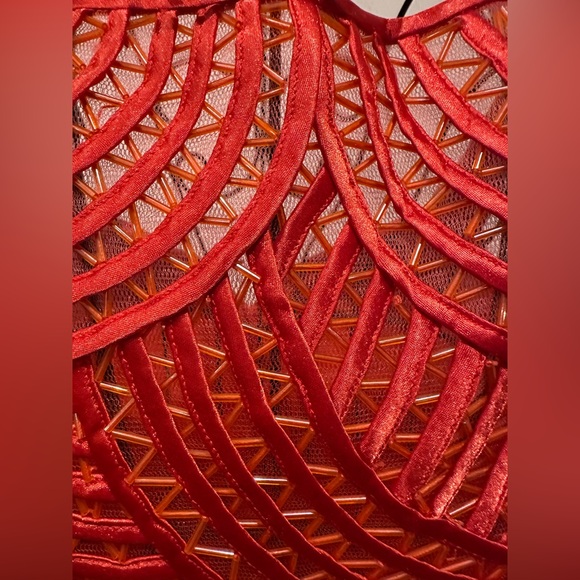 Front-ruched Coral color dress with an open back - Picture 8 of 15